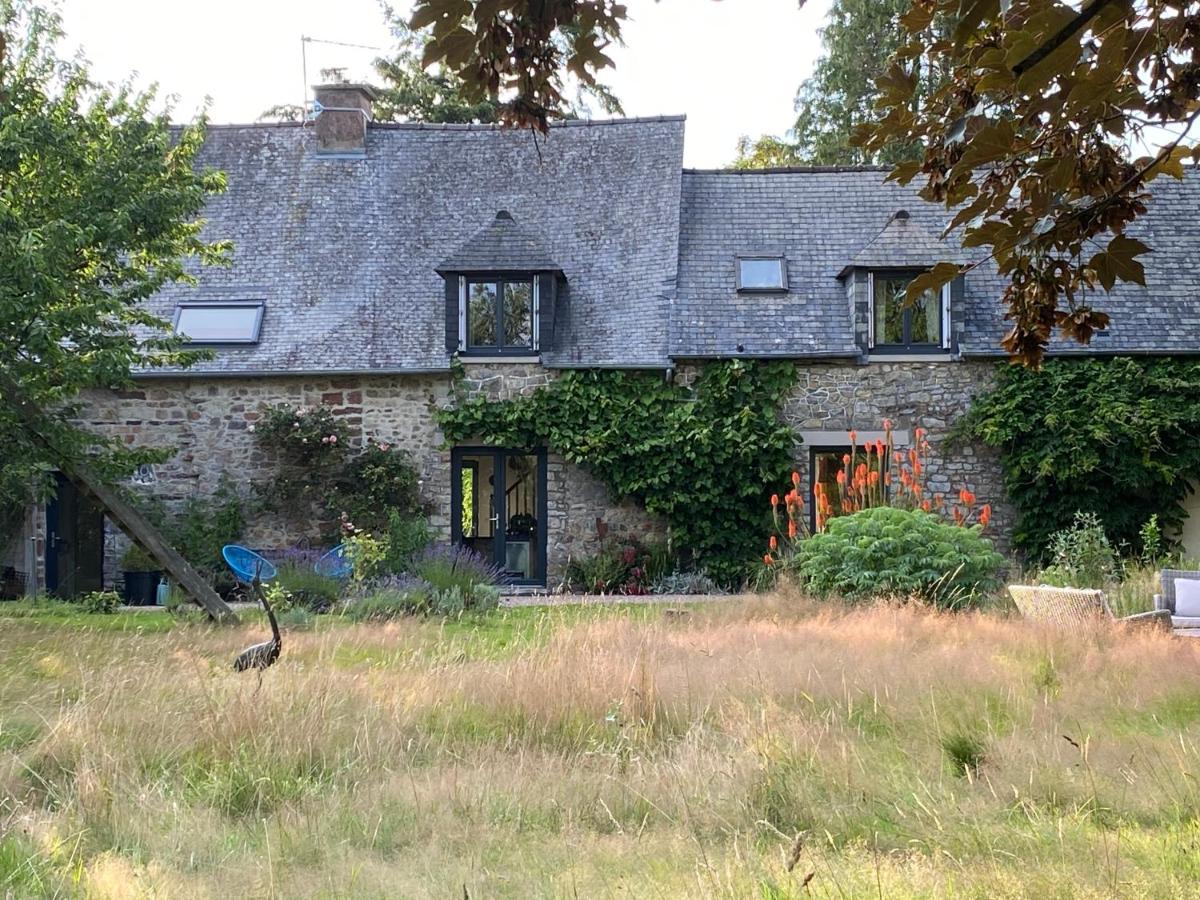 L'Hotie De Broceliande, Au Coeur Des Sites Naturels Et Legendaires Paimpont Exteriör bild