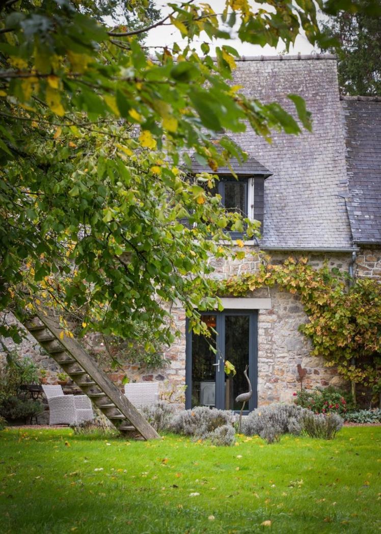 L'Hotie De Broceliande, Au Coeur Des Sites Naturels Et Legendaires Paimpont Exteriör bild